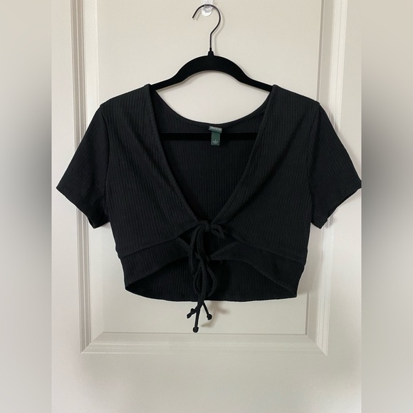 WILD FABLE crop top NWOT - Picture 1 of 3